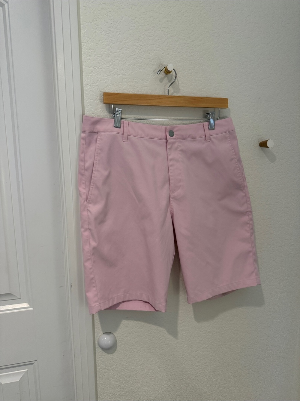 Puma Men's Pink Golf Shorts
